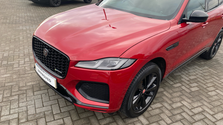 Jaguar F-Pace 2.0 D200 R-Dynamic Black 5dr Auto AWD Diesel Estate